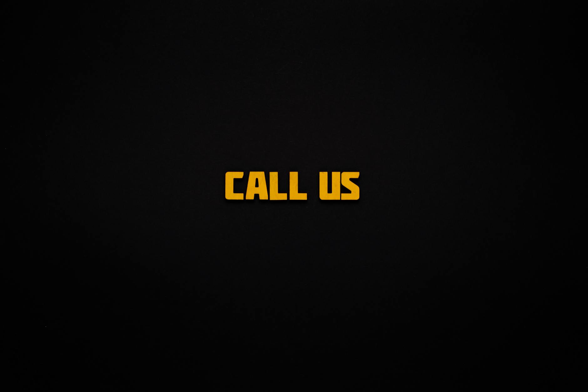 Salariul brut: înțelegerea și calculul său corect.